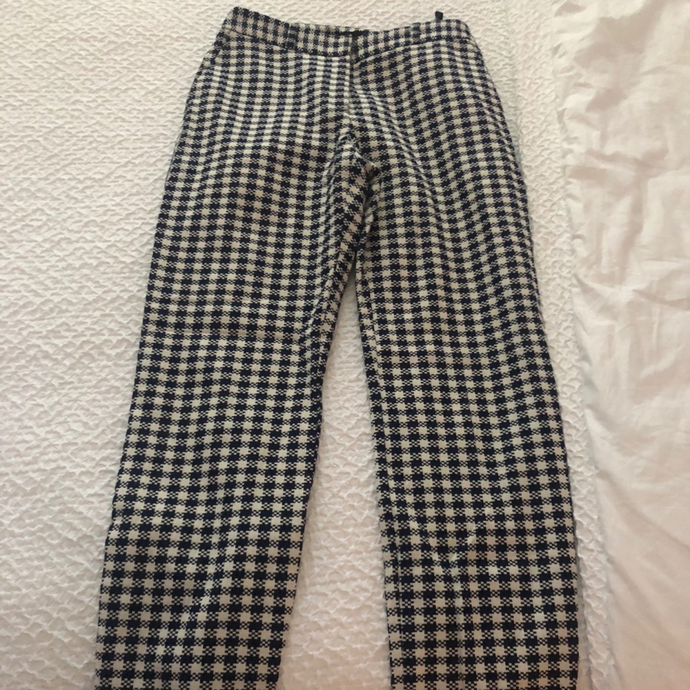 White and navy checkered pants!